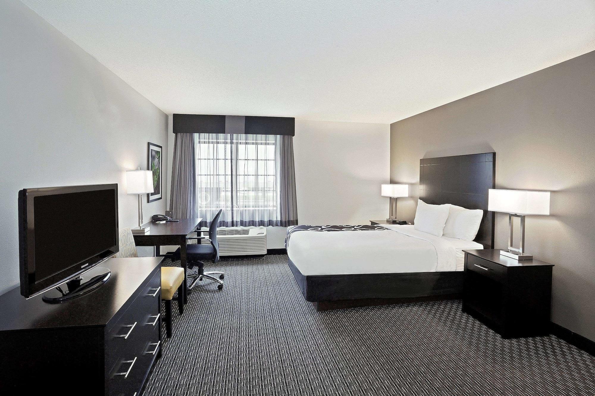 La Quinta By Wyndham Cleveland Macedonia Hotel Eksteriør billede