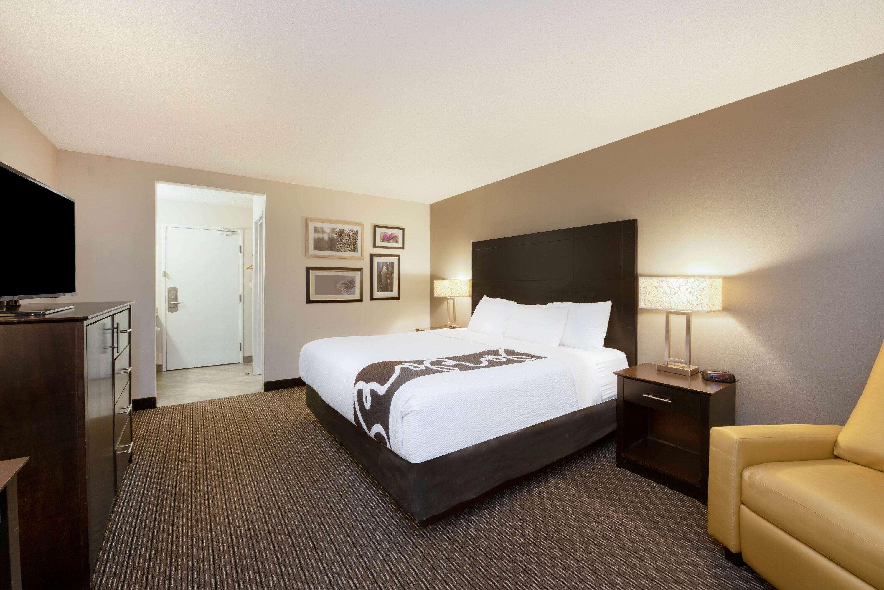 La Quinta By Wyndham Cleveland Macedonia Hotel Eksteriør billede