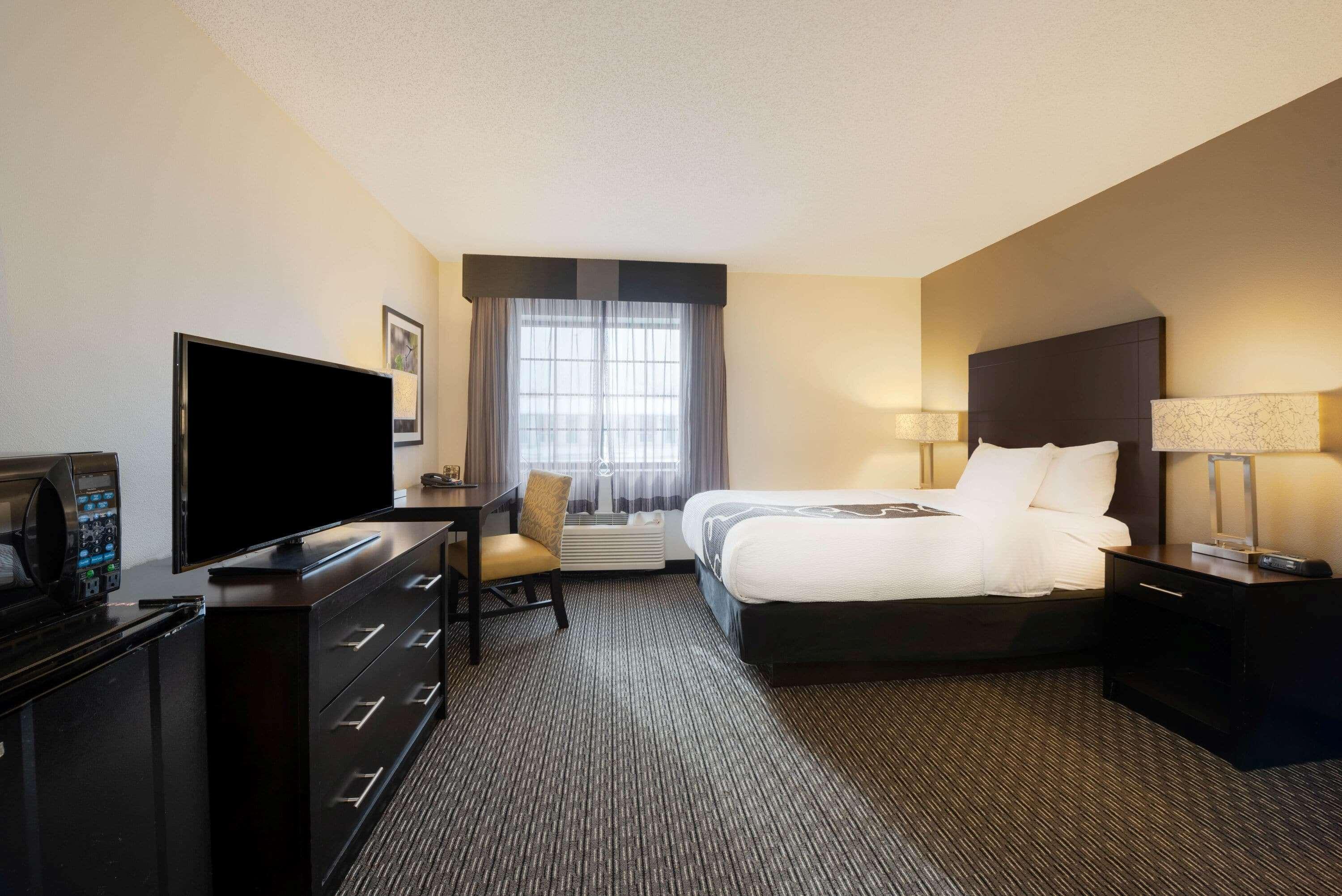 La Quinta By Wyndham Cleveland Macedonia Hotel Eksteriør billede